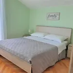 Martina Apartment Vodice